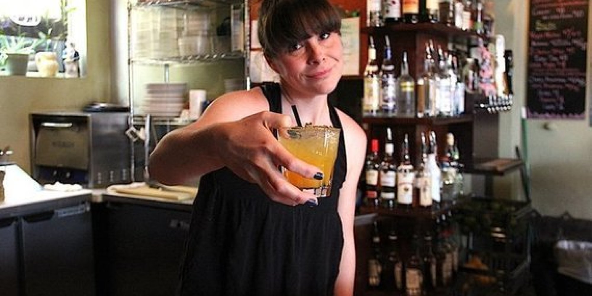 Conheça os 50 sinais do péssimo bartender imagem