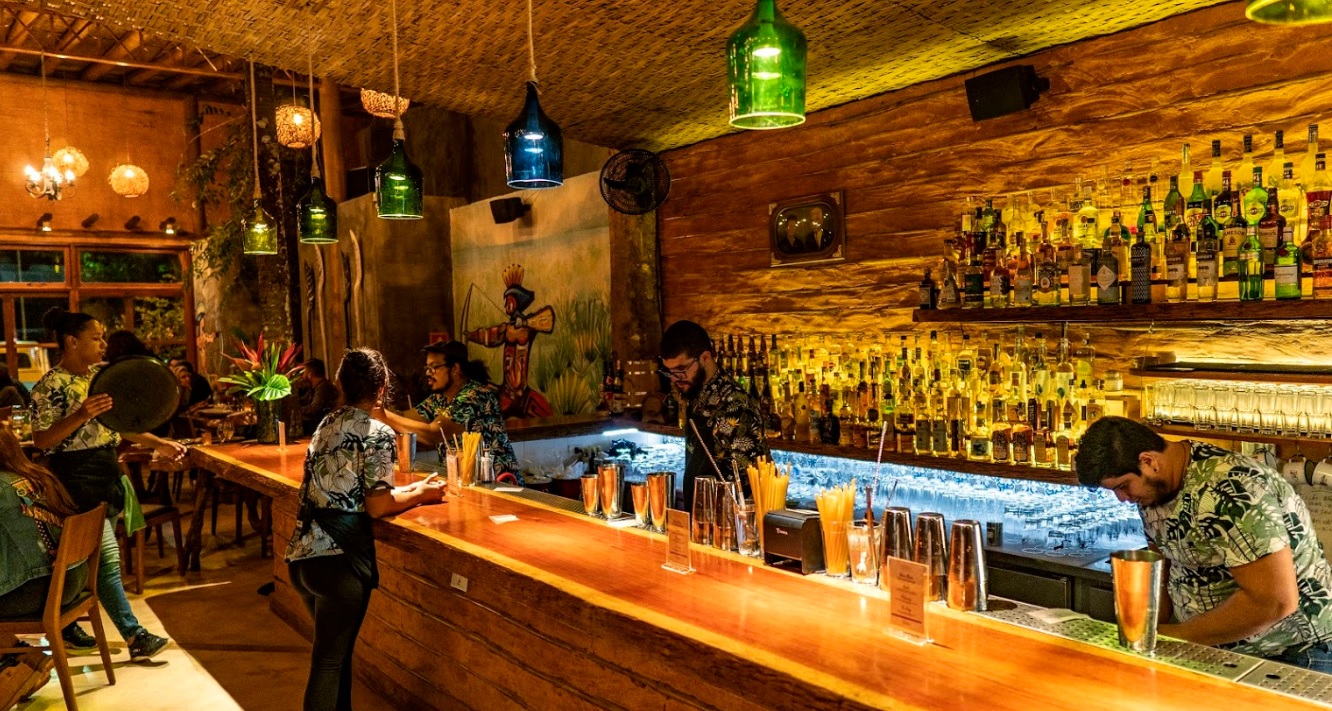 Ao estilo speakeasy: 10 bares secretos para conhecer em São Paulo