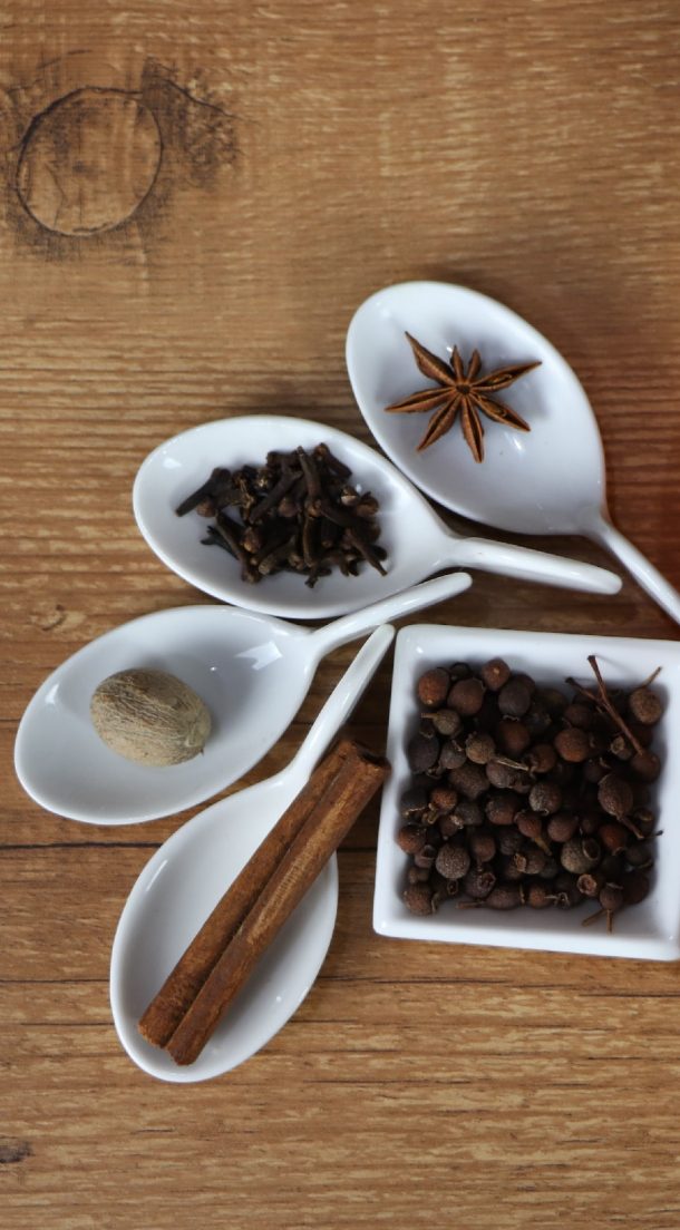 Pimento Dram ou AllSpice Liqueur, aprenda a receita